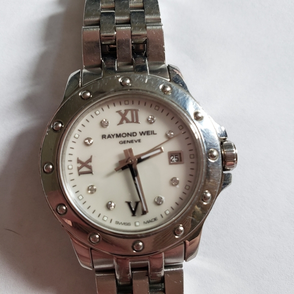 Raymond Weil Tango Mother of Pearl Watch 5399 - Picture 8 of 11